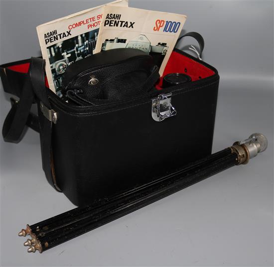 Pentax Asahi SP1000 telephoto lens and wide angle lens, with outer case